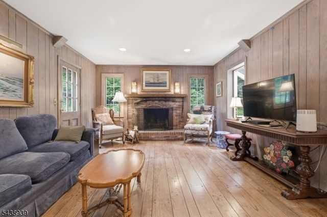 2 Tall Pines Rd, Harding Twp., NJ 07960