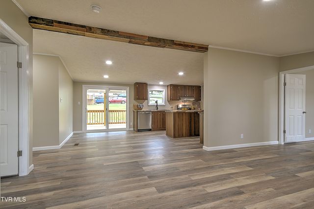 205 Broad Street, Weber City, VA 24290