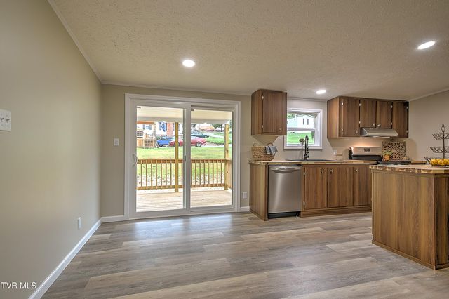205 Broad Street, Weber City, VA 24290