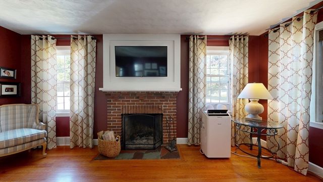 14 Nelson Street, Hopedale, MA 01747