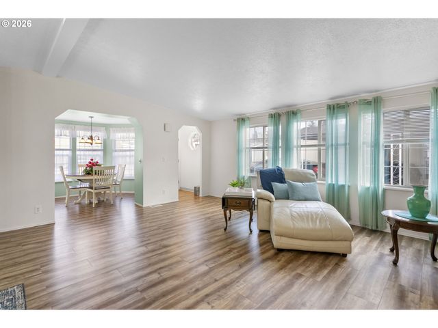 17401 Se 39TH St 26, Vancouver, WA 98683