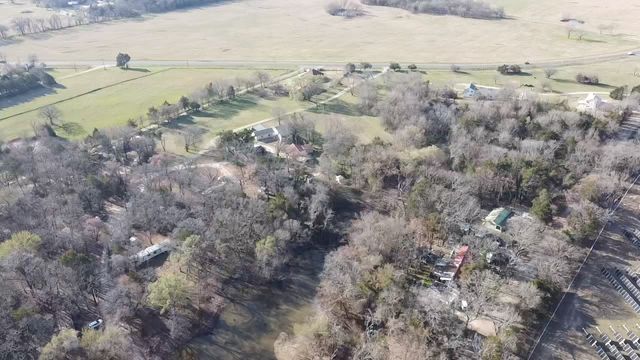16583 Bowling Lane, Terrell, TX 75161