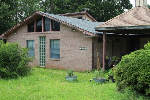 16583 Bowling Lane, Terrell, TX 75161