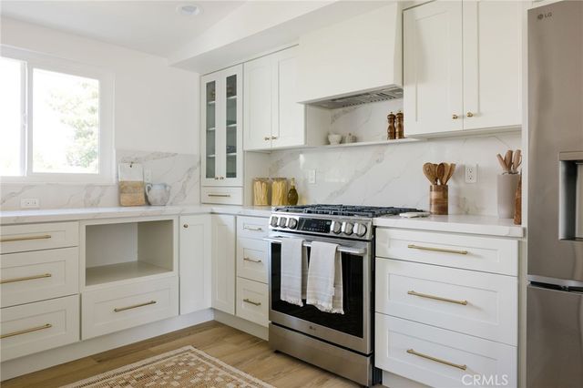 2323 Cornell, Costa Mesa, CA 92626