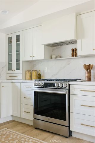 2323 Cornell, Costa Mesa, CA 92626