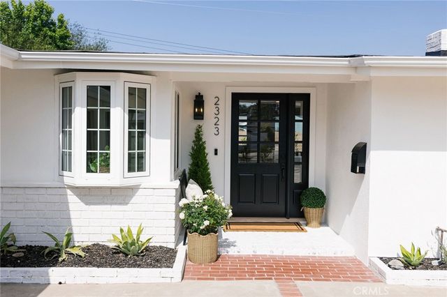 2323 Cornell, Costa Mesa, CA 92626
