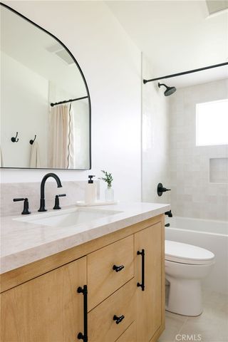 2323 Cornell, Costa Mesa, CA 92626