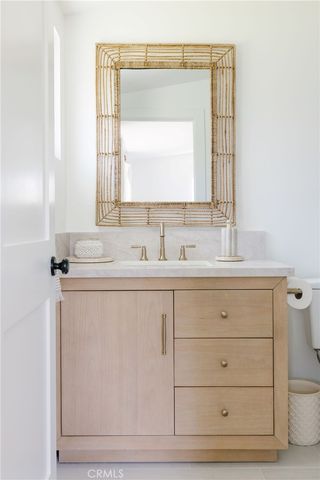 2323 Cornell, Costa Mesa, CA 92626
