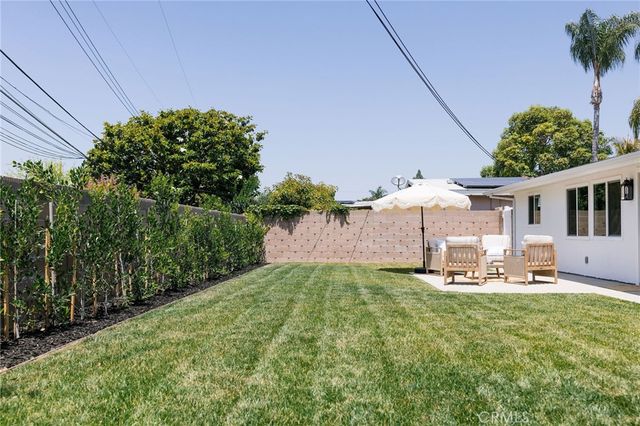 2323 Cornell, Costa Mesa, CA 92626