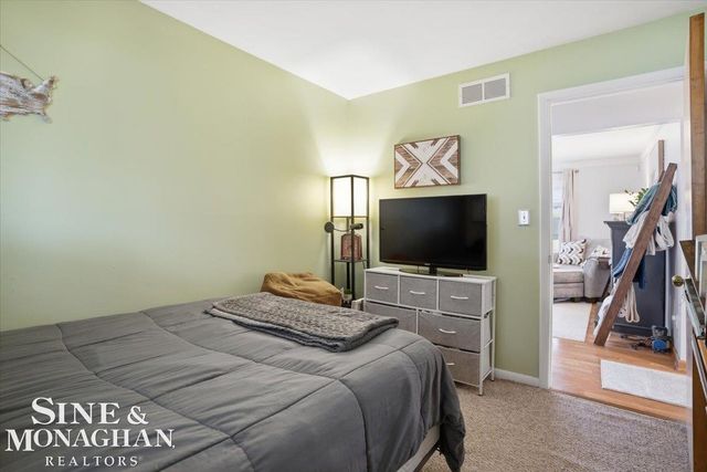 26658 Norma Avenue, Warren, MI 48089