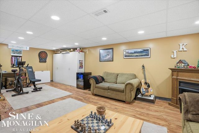 26658 Norma Avenue, Warren, MI 48089