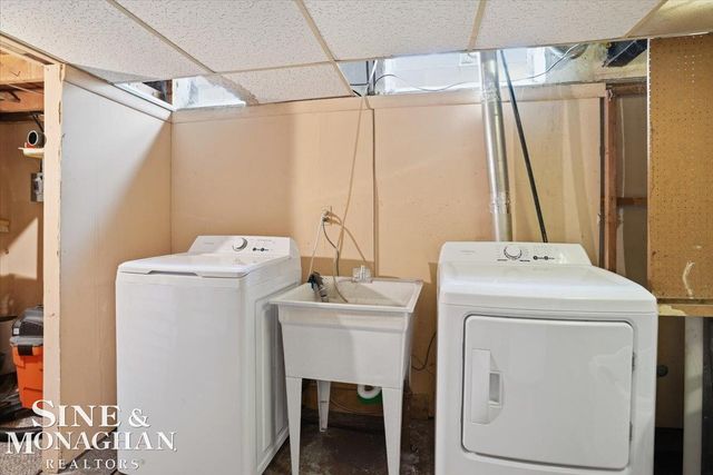 26658 Norma Avenue, Warren, MI 48089