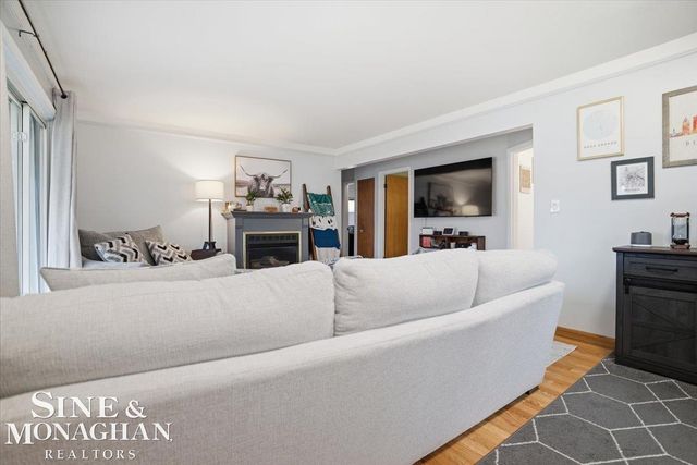 26658 Norma Avenue, Warren, MI 48089