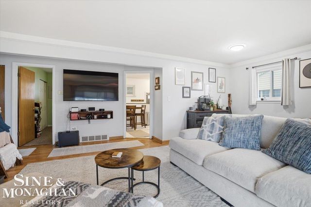 26658 Norma Avenue, Warren, MI 48089