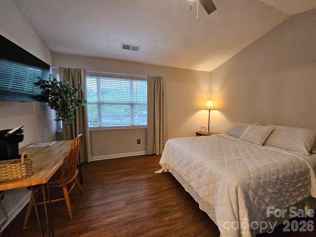 12211 Hood Bend Court, Charlotte, NC 28273