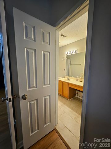 12211 Hood Bend Court, Charlotte, NC 28273