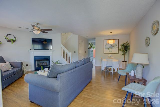 12211 Hood Bend Court, Charlotte, NC 28273