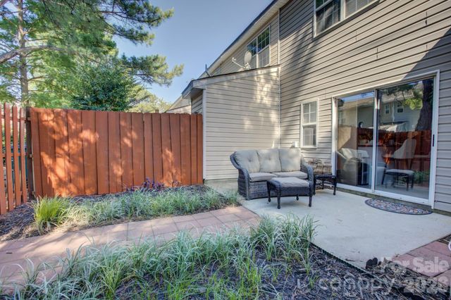 12211 Hood Bend Court, Charlotte, NC 28273