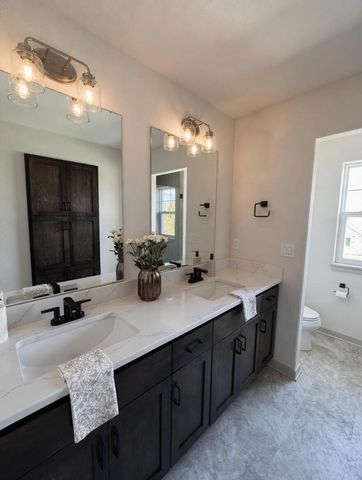 S54W25487 Pebble Brook COURT, Waukesha, WI 53189