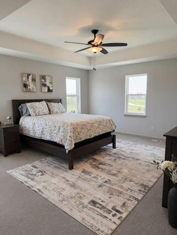 S54W25487 Pebble Brook COURT, Waukesha, WI 53189