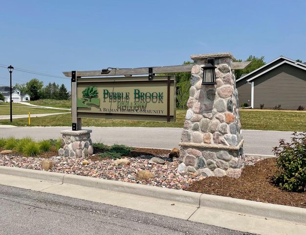S54W25487 Pebble Brook COURT, Waukesha, WI 53189