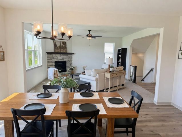 S54W25487 Pebble Brook COURT, Waukesha, WI 53189