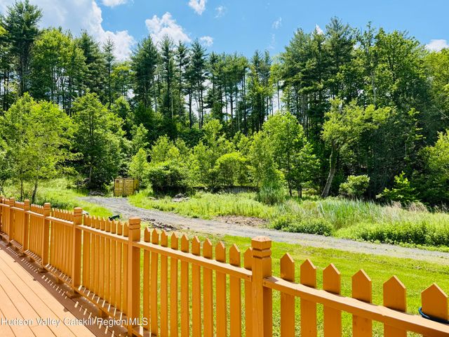 1595 Ny-145, Cairo, NY 12413