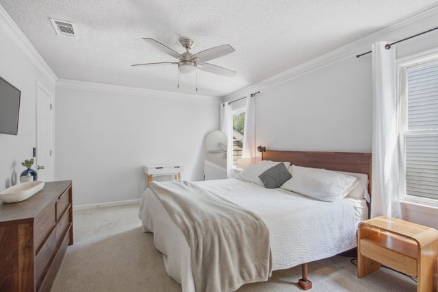 520 Fairhaven Ct, Nashville, TN 37211
