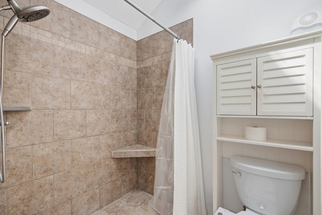 520 Fairhaven Ct, Nashville, TN 37211
