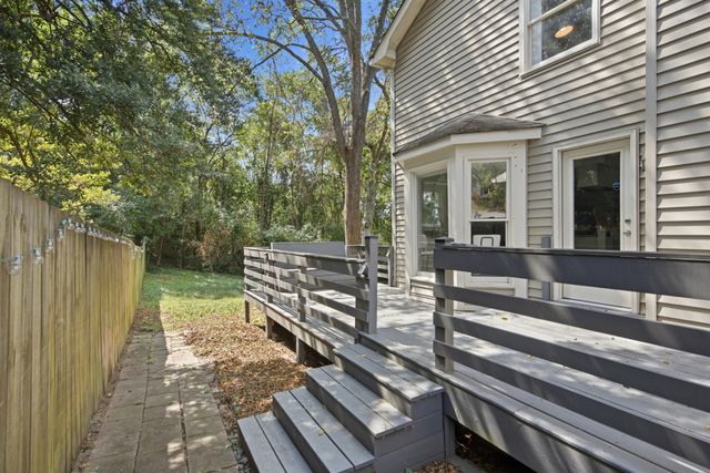 520 Fairhaven Ct, Nashville, TN 37211