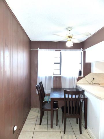 115 South, Brady, TX 76825