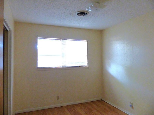 115 South, Brady, TX 76825