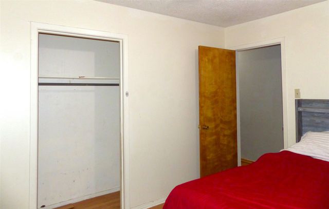 115 South, Brady, TX 76825