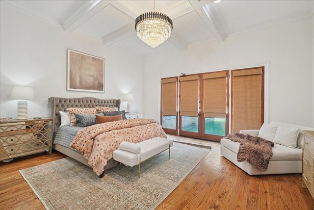 6807 Lupton Drive, Dallas, TX 75225