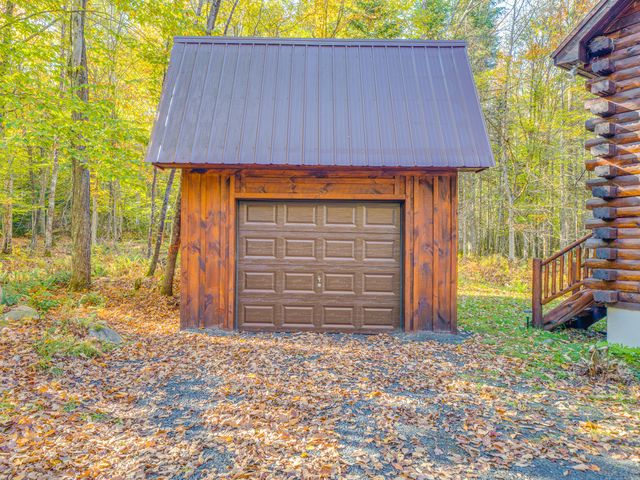 112 Steinfeldt Lane, Long Lake, NY 12847