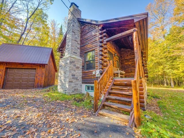 112 Steinfeldt Lane, Long Lake, NY 12847