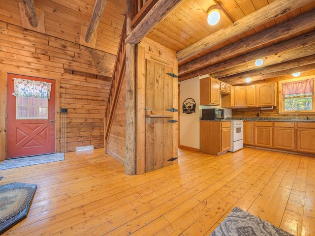 112 Steinfeldt Lane, Long Lake, NY 12847