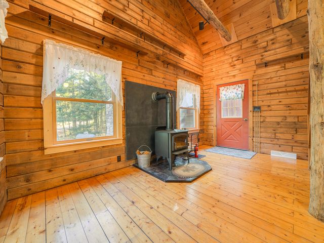 112 Steinfeldt Lane, Long Lake, NY 12847