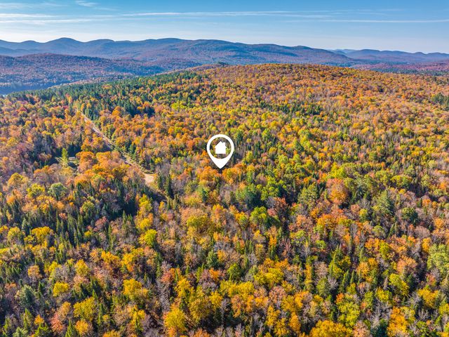 112 Steinfeldt Lane, Long Lake, NY 12847