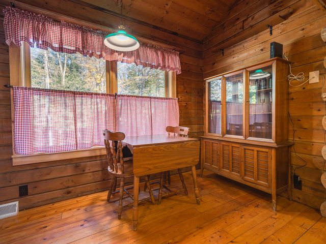 112 Steinfeldt Lane, Long Lake, NY 12847