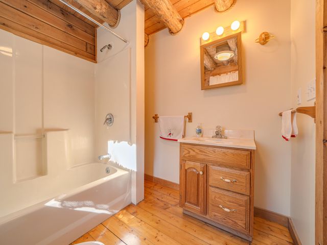 112 Steinfeldt Lane, Long Lake, NY 12847