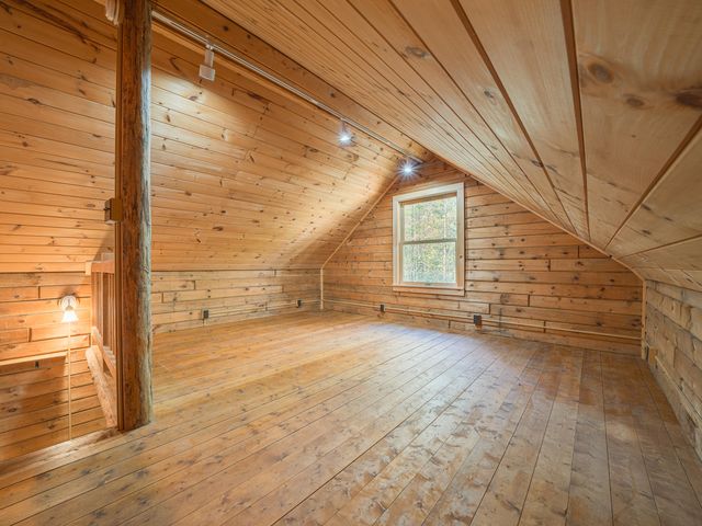 112 Steinfeldt Lane, Long Lake, NY 12847