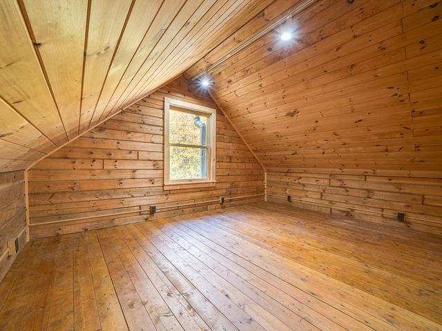 112 Steinfeldt Lane, Long Lake, NY 12847