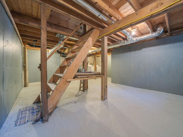 112 Steinfeldt Lane, Long Lake, NY 12847