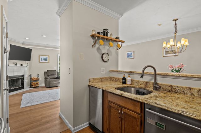 317 Tilden Commons Lane 317, Braintree, MA 02184
