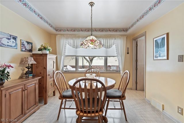 10635 Tanager Trail, Brecksville, OH 44141