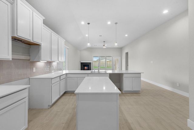 620 Juniper Heights Lane, Waller, TX 77484