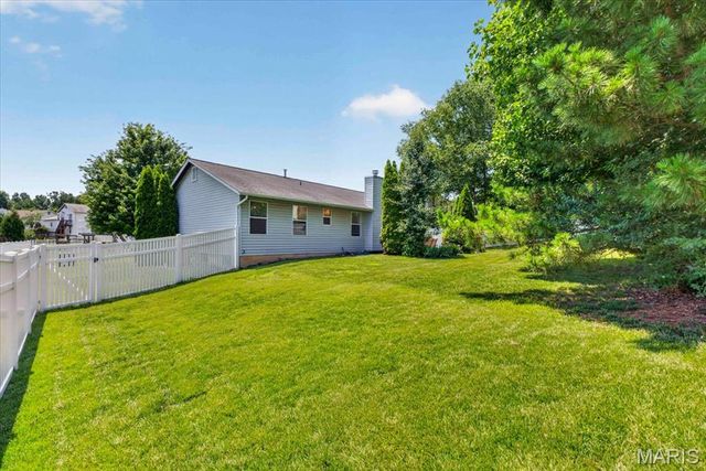 1176 Gibraltar Point Drive, St Charles, MO 63304