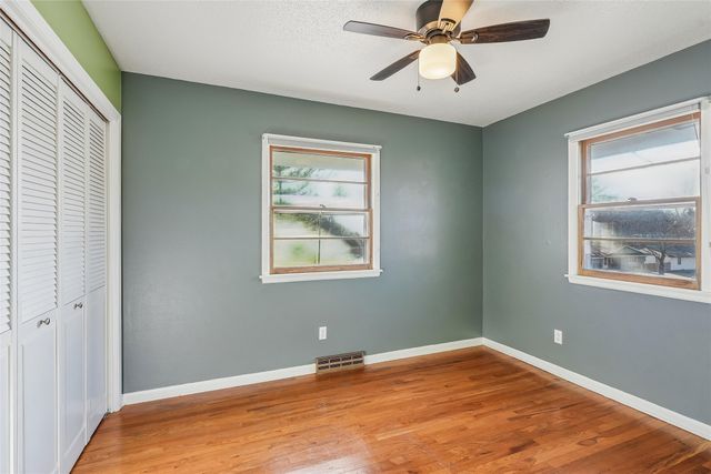 1200 W Clinton Avenue, Indianola, IA 50125