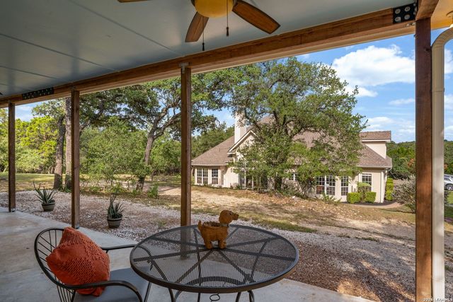 22819 Central Pr, San Antonio, TX 78255